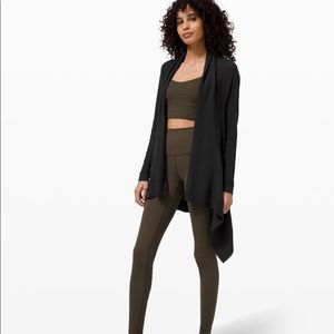 Cashlu Knit Wrap Black M/L